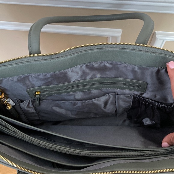 Joy and Iman Gray Purse or travel tote like new never used - Picture 17 of 17